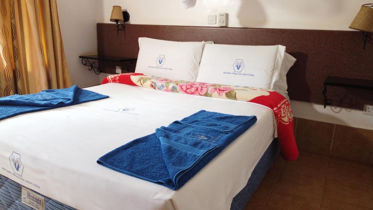 Miryams Village Inn Safari Lodge Sultan Hamud Dış mekan fotoğraf