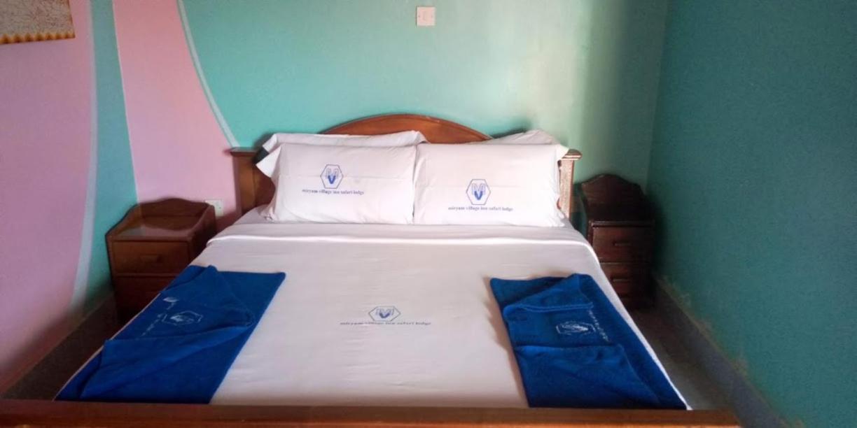 Miryams Village Inn Safari Lodge Sultan Hamud Dış mekan fotoğraf